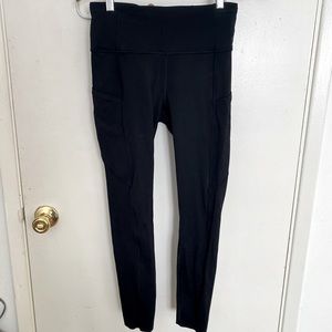 Lululemon Fast and Free High Rise tight, 25”. Black. Size 6